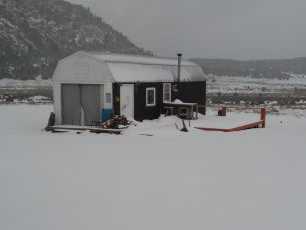 The Cabin in the Snow = A good snow day to play