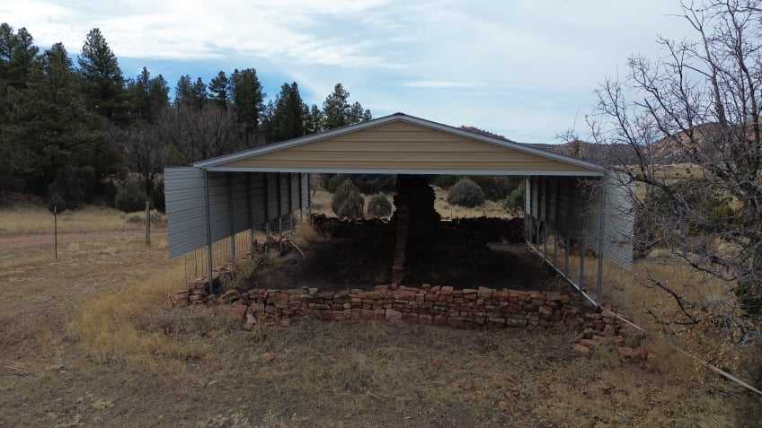 The Cabin at That's Western Line Camp